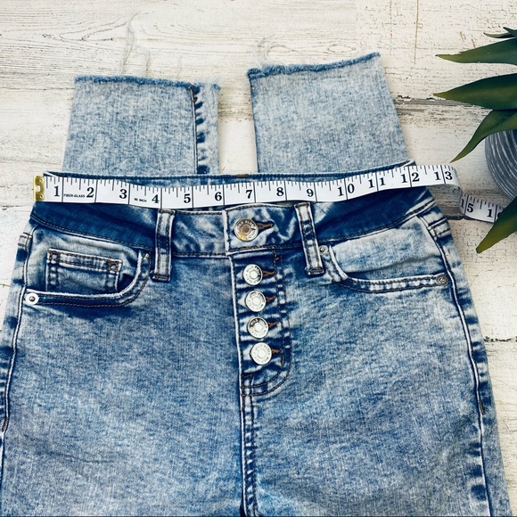 Wild Fable acid wash button fly size 00 - Picture 3 of 5